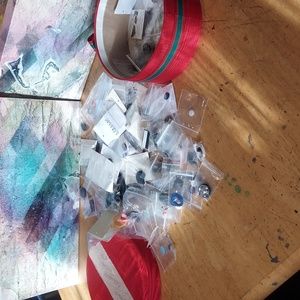 Button, Buttons & More in a Ribbon Coverd Box